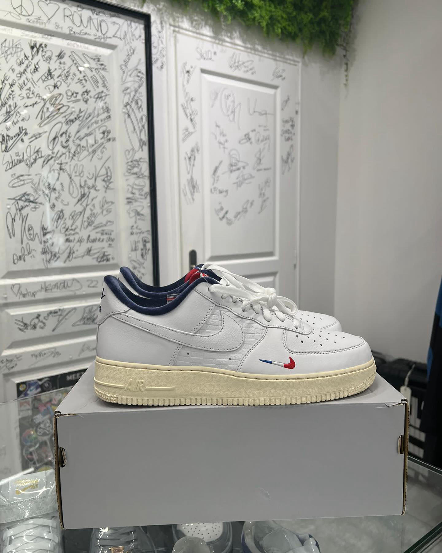 image  1 Nike Air Force 1 Kith Paris size 10 us available in store